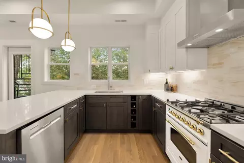 Kitchen - 623 14th Pl NE #D, Washington, DC 20002 photo 2 of 2