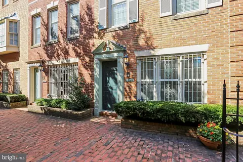 1690 Euclid St NW #A, Washington, DC 20009