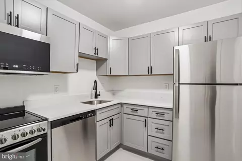 1690 Euclid St NW #A, Washington, DC 20009 photo 12