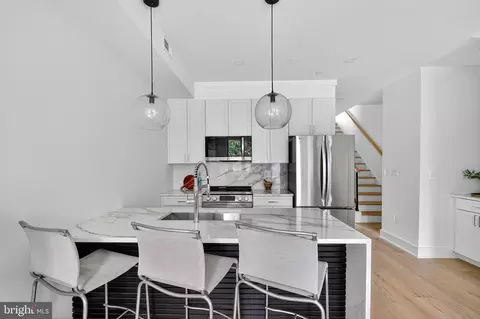 Other - 828 21st St NE #2, Washington, DC 20002 photo 6 of 8