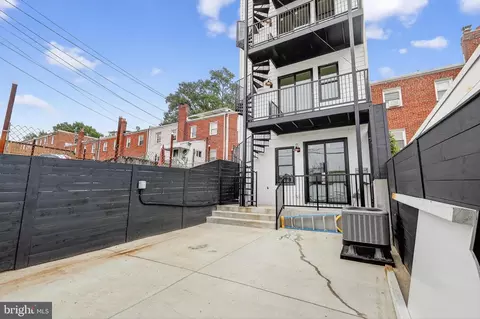 Exterior - 828 21st St NE #2, Washington, DC 20002 photo 6 of 6