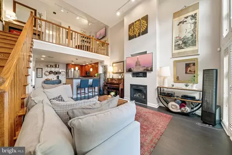 524 15th St SE #A, Washington, DC 20003