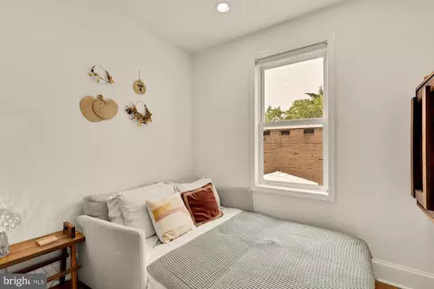 1338 28th St NW, Washington, DC 20007 photo 29