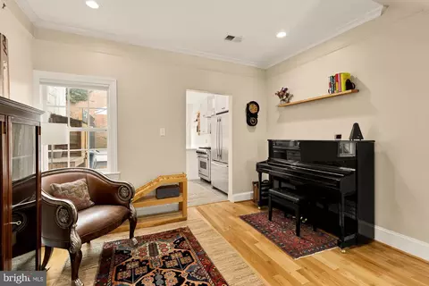 1338 28th St NW, Washington, DC 20007 photo 12