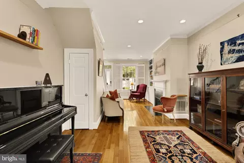 1338 28th St NW, Washington, DC 20007 photo 10