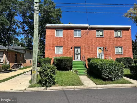 5510 Hayes St NE, Washington, DC 20019