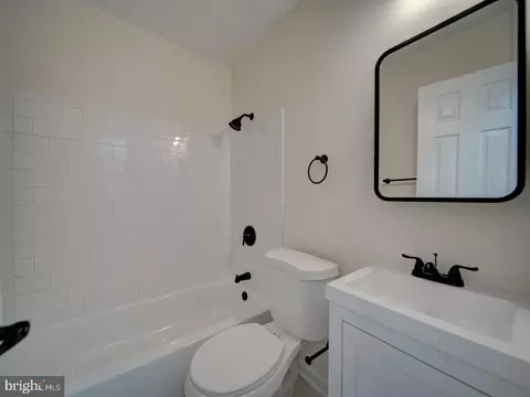 Bath - 1946 I St NE, Washington, DC 20002 photo 1 of 2