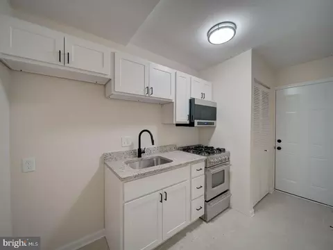 Kitchen - 1946 I St NE, Washington, DC 20002 photo 1 of 4