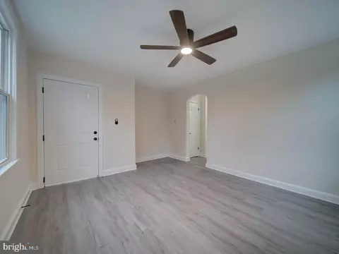 Living - 1946 I St NE, Washington, DC 20002 photo 4 of 7
