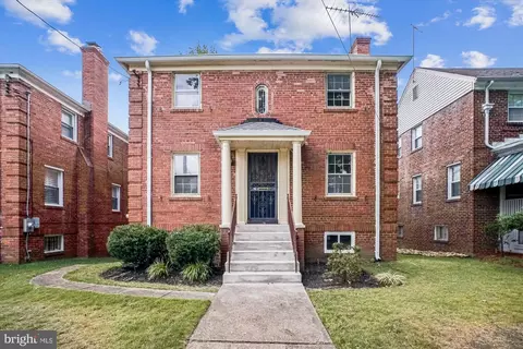 1739 Allison St NE, Washington, DC 20017