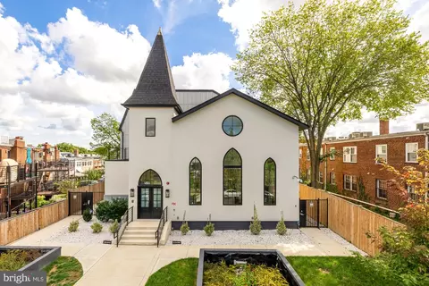 217 16th St NE #1, Washington, DC 20002