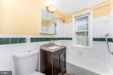 1312 Eastern Ave NE, Washington, DC 20019 photo 18