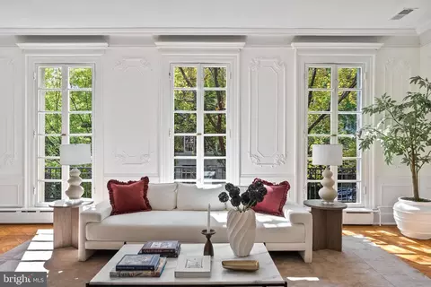2125 Bancroft Pl NW, Washington, DC 20008 photo 9
