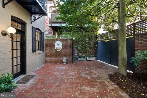 2125 Bancroft Pl NW, Washington, DC 20008 photo 21