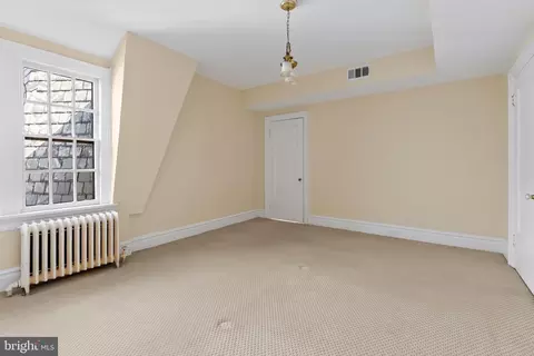 2125 Bancroft Pl NW, Washington, DC 20008 photo 39