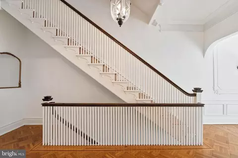 2125 Bancroft Pl NW, Washington, DC 20008 photo 23