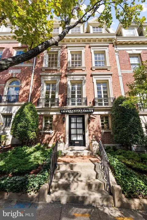 2125 Bancroft Pl NW, Washington, DC 20008 photo 47