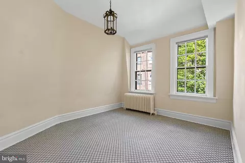 2125 Bancroft Pl NW, Washington, DC 20008 photo 37