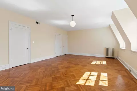 2125 Bancroft Pl NW, Washington, DC 20008 photo 41