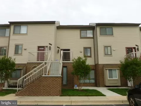 3143 Hawthorne Dr NE #3143, Washington, DC 20017