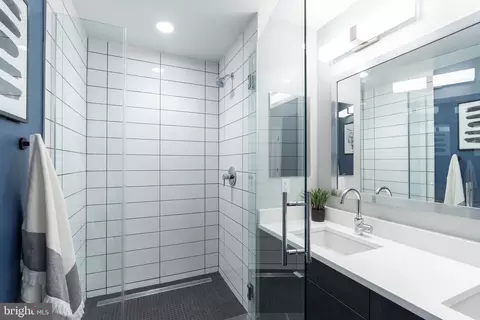 Bath - 1300 4th St SE #715, Washington, DC 20003 photo 2 of 4