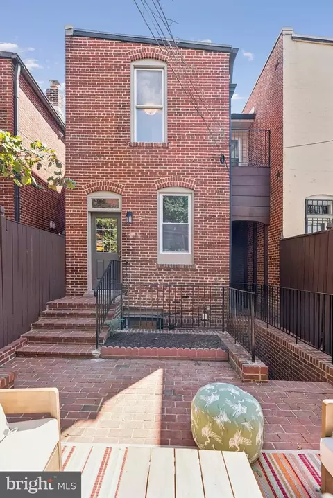 1335 Wallach Pl NW, Washington, DC 20009 photo 32