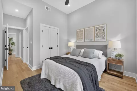 401 16th St SE, Washington, DC 20003 photo 23