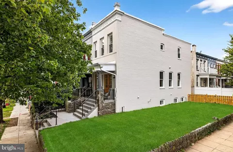 401 16th St SE, Washington, DC 20003 photo 48
