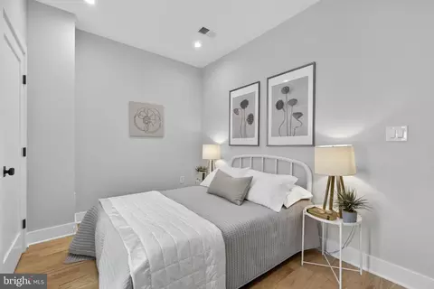401 16th St SE, Washington, DC 20003 photo 33