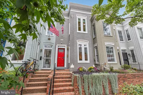 1410 C St SE, Washington, DC 20003
