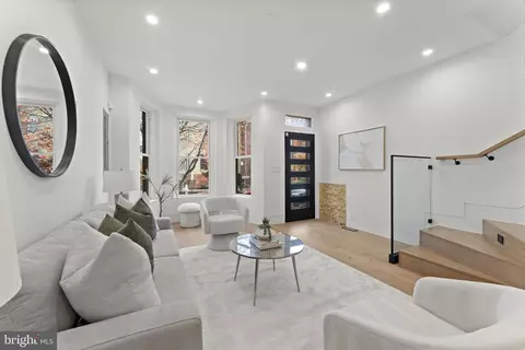 1016 5th St NE, Washington, DC 20002 photo 6