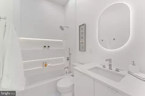 1016 5th St NE, Washington, DC 20002 photo 30