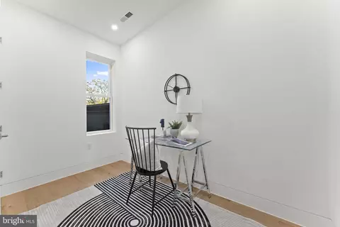 1016 5th St NE, Washington, DC 20002 photo 24