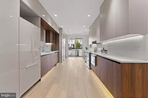 1016 5th St NE, Washington, DC 20002 photo 9