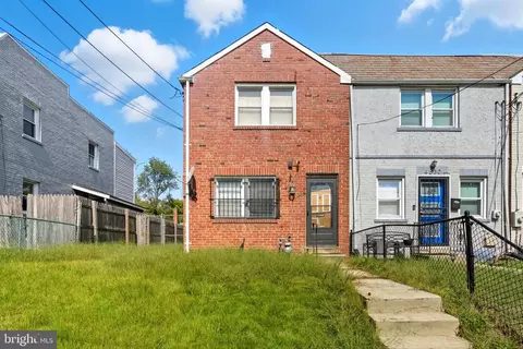 4628 Hanna Pl SE, Washington, DC 20019