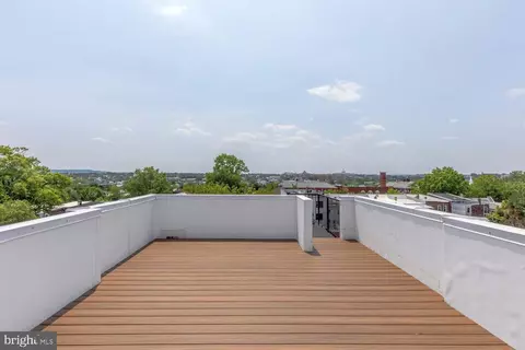 1237 Oates St NE #2, Washington, DC 20002