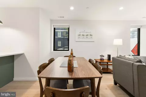 1146 16th St NE #A, Washington, DC 20002 photo 6