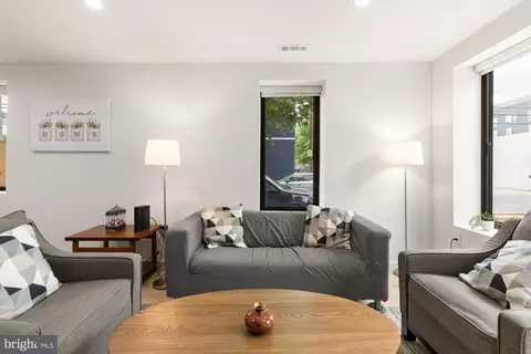1146 16th St NE #A, Washington, DC 20002 photo 3