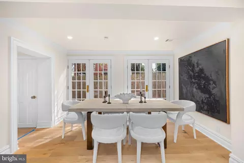 Dining - 1234 33rd St NW, Washington, DC 20007 photo 1 of 1