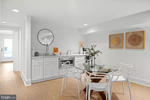 Dining - 626 I St NE, Washington, DC 20002 photo 6 of 6