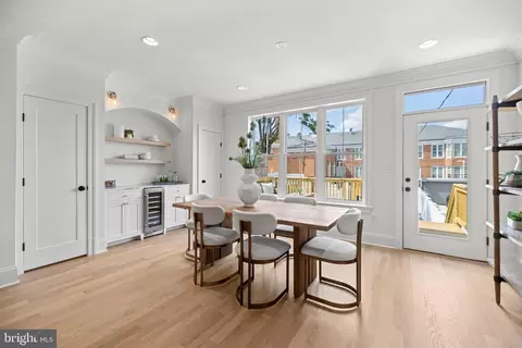 Dining - 626 I St NE, Washington, DC 20002 photo 4 of 6