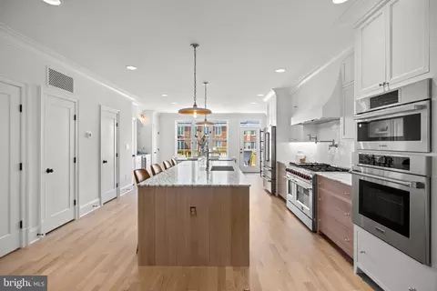 Kitchen - 626 I St NE, Washington, DC 20002 photo 10 of 13