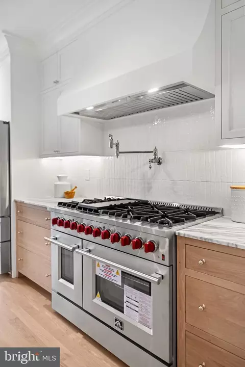 Kitchen - 626 I St NE, Washington, DC 20002 photo 3 of 13