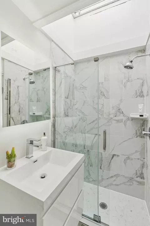 Bath - 1239 30th St NW, Washington, DC 20007 photo 2 of 2