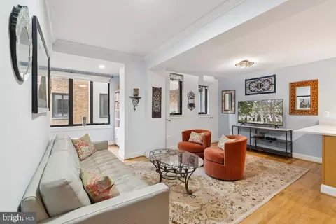 1701 16th St NW #422, Washington, DC 20009
