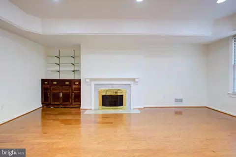 Living - 328 Constitution Ave NE, Washington, DC 20002 photo 2 of 5