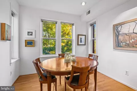 Dining - 1341 E Capitol St SE #302, Washington, DC 20003 photo 2 of 3