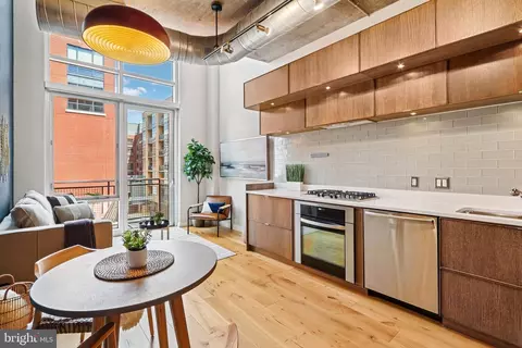 1515 15th St NW #406, Washington, DC 20005