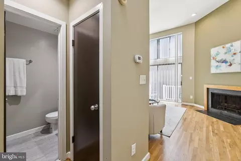 Entry Way - 406 15th St SE, Washington, DC 20003 photo 2 of 5