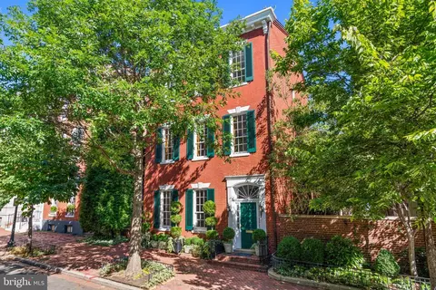 3307 N Street St NW, Washington, DC 20007